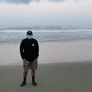 Meet your Posher, Leonel